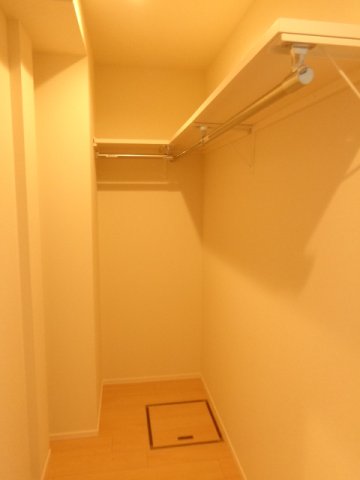 ルクール常盤台0105号室 収納