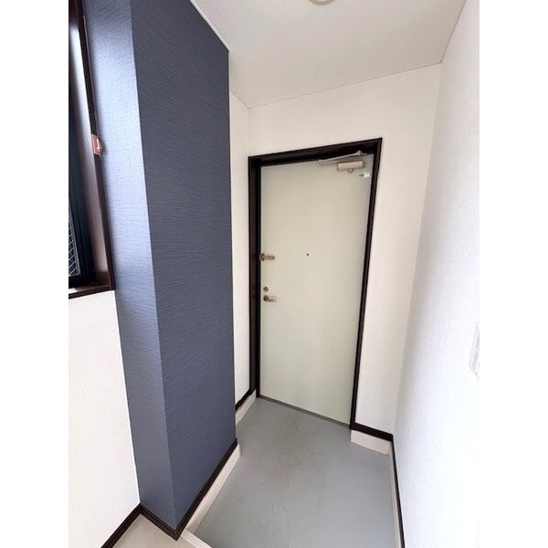 レアーレ0301号室 玄関