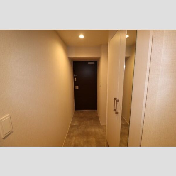 サンジョイアゼロ414号室 玄関