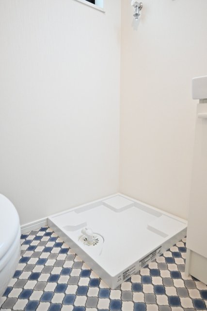 モンクール高野台2階 室内洗濯機置場