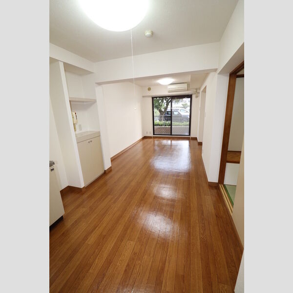 ロワール赤塚 リビング