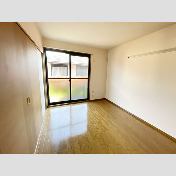 パルシャルマン　ABCB101号室 南側洋室6帖