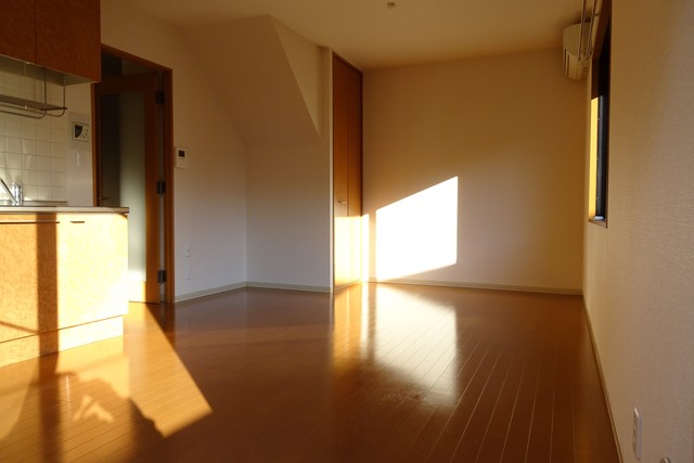 エスペランサ菊名Ａ・Ｂ リビング