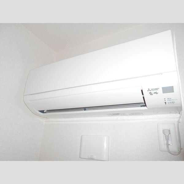 コンフォートヴィラ　Ⅱ203号室 エアコン