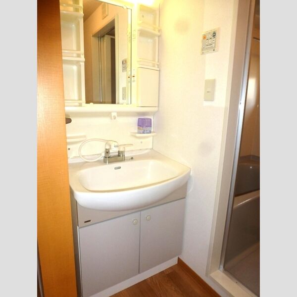 アイツー　Ⅰ/Ⅱ 洗面