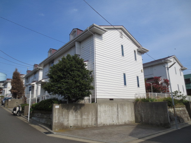 ビューテラス杉田Ｂ 外観1