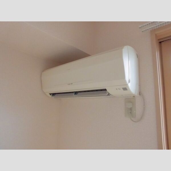 リヴェール司203号室 エアコン