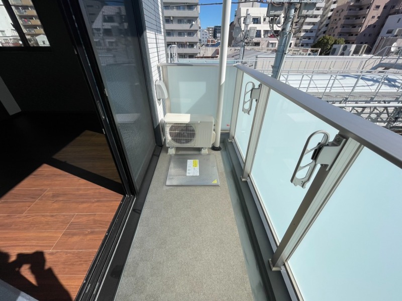 エクセレントアフィー横浜橋4階 バルコニー