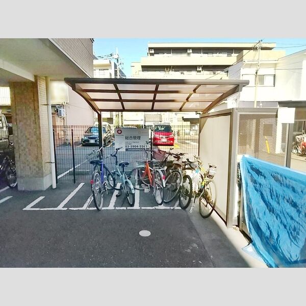 Amenity Court306号室 駐輪場