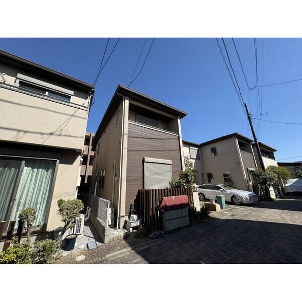 世田谷区上用賀3丁目戸建の外観画像