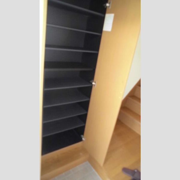 ボヌール三原台 玄関