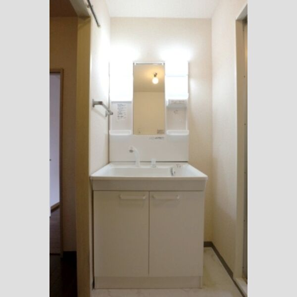 ジャスティス　1番館 洗髪洗面化粧台