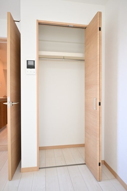 リタ王子神谷 クローゼット