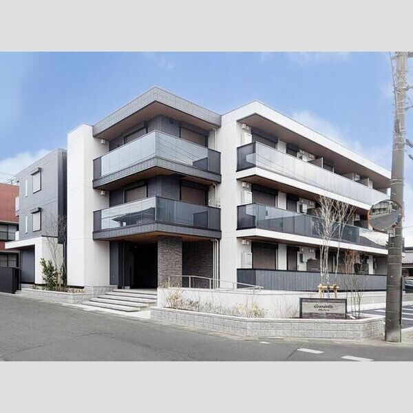 グランヴィル301号室 外観