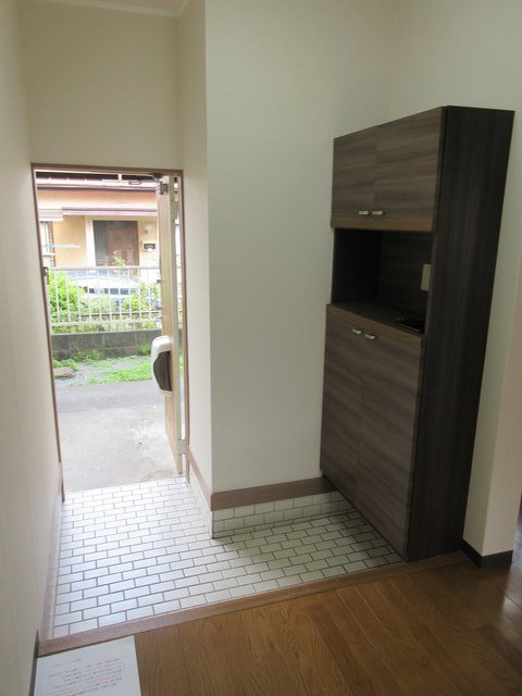 キャロットハウス0101号室 玄関