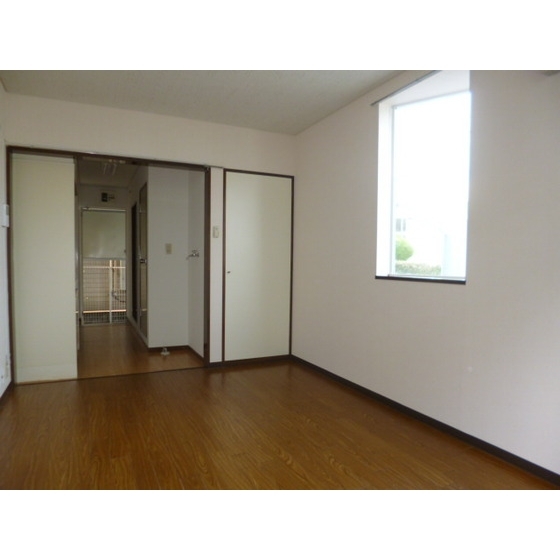 ＢＡＵＨＡＵＳ・Ｂ 内観