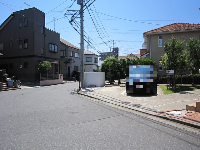 クイーンズヒルＥ棟 駐車場