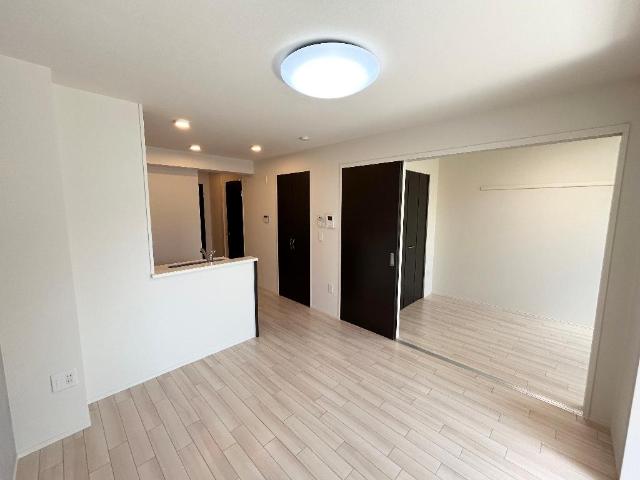 ルナフォーリア105号室 リビング