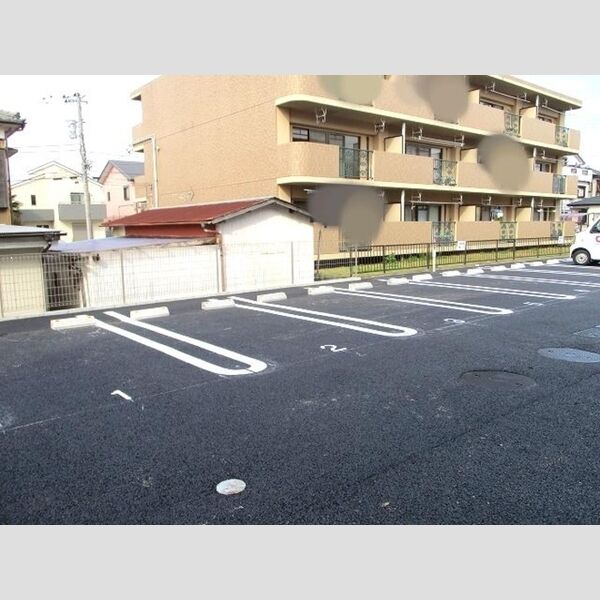 マハロラ 前向き駐車になります