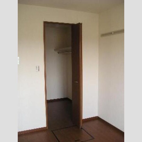 グリーンハウスB ウォークインクローゼット