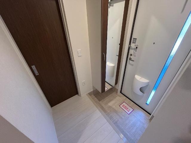 グランプラム本町（ＧｒａｎＰｌｕｍ本町）105号室 玄関