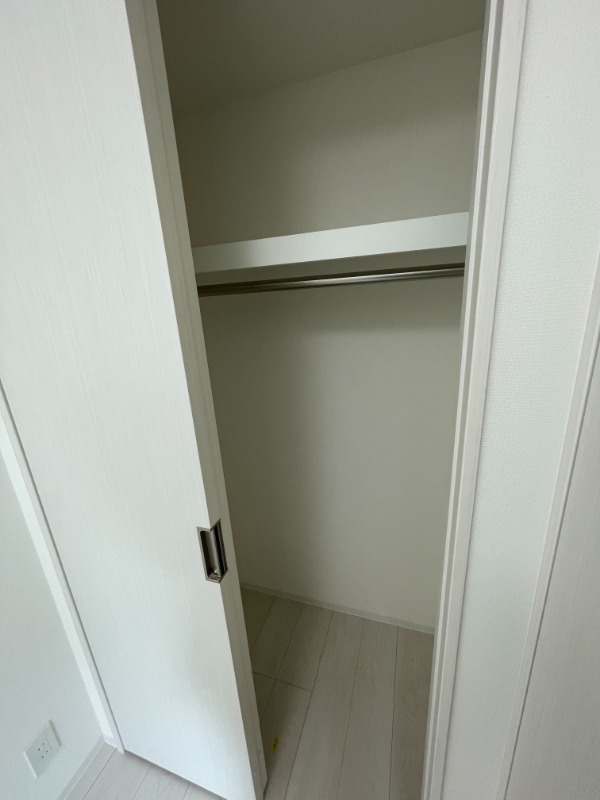 ブライズ堀切菖蒲園2階 収納