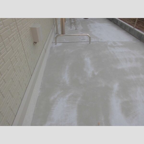 サンハイムS バイク置場