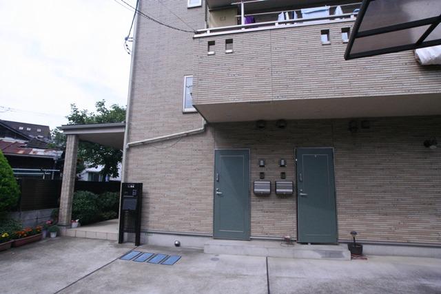 ハイテール田園調布 エントランス