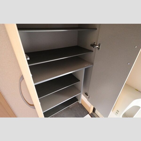 ペイサージュ宮前 シューズボックス