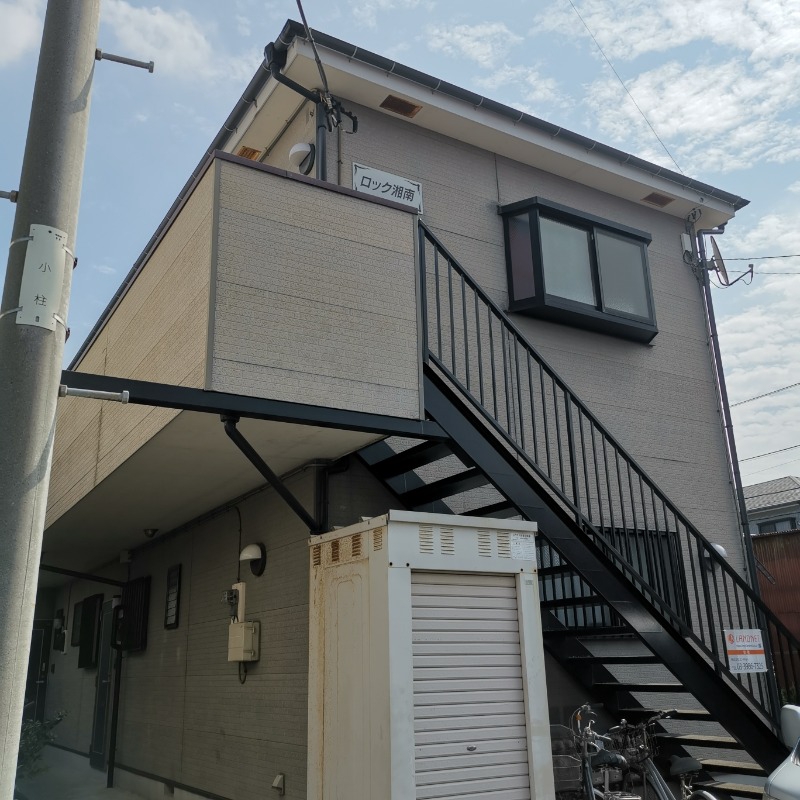 ロック湘南1階 外観