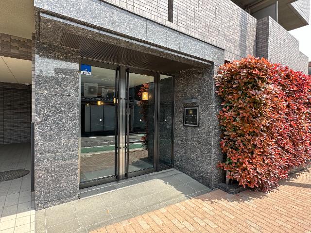 ルーブル小竹向原参番館 エントランス