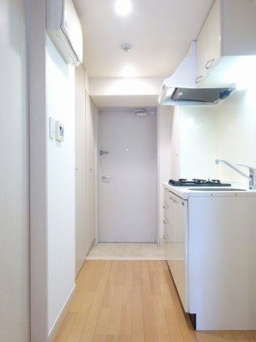 ヴィータローザ南砂町203号室 リビング