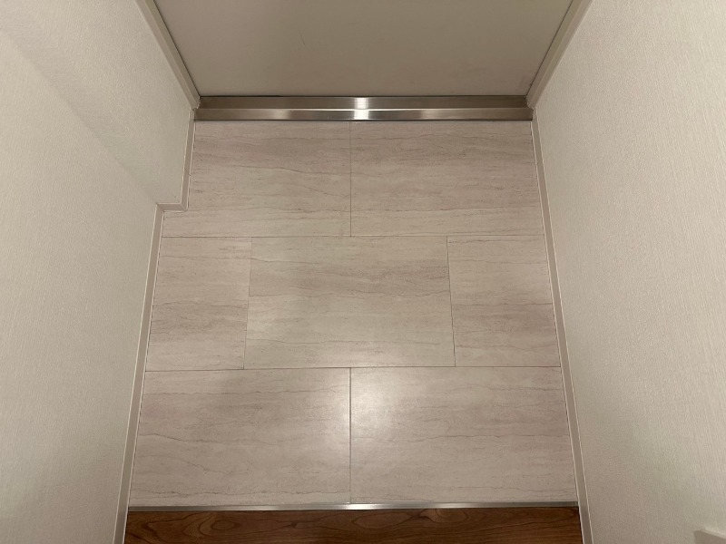 CREALpremier笹塚3階 玄関