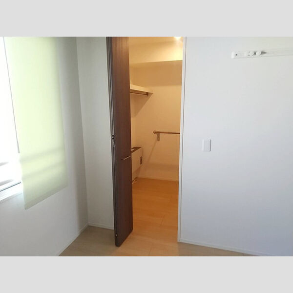 Excellent国立 ウォークインクローゼット