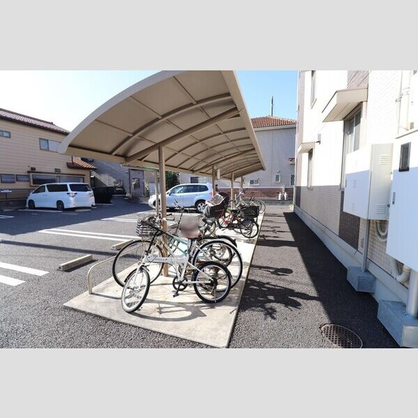 ラ ルーチェ 駐輪場