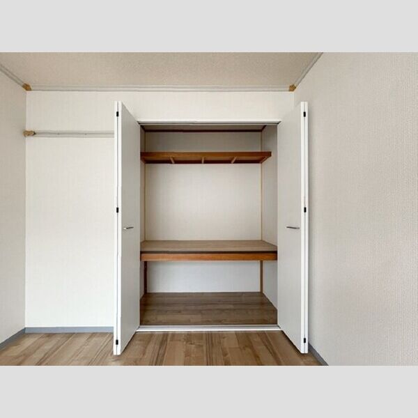 メゾンブランシュ　壱・弐番館 収納