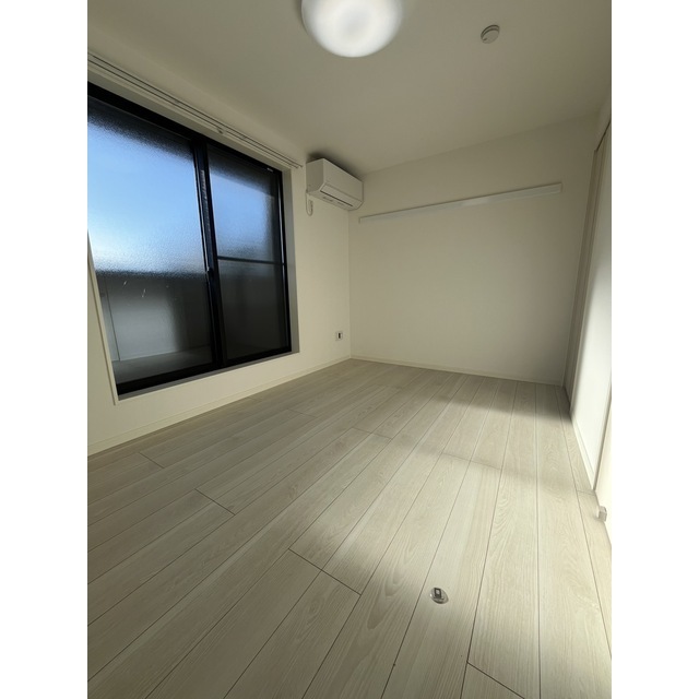 エクセラン中浦和102号室 リビング