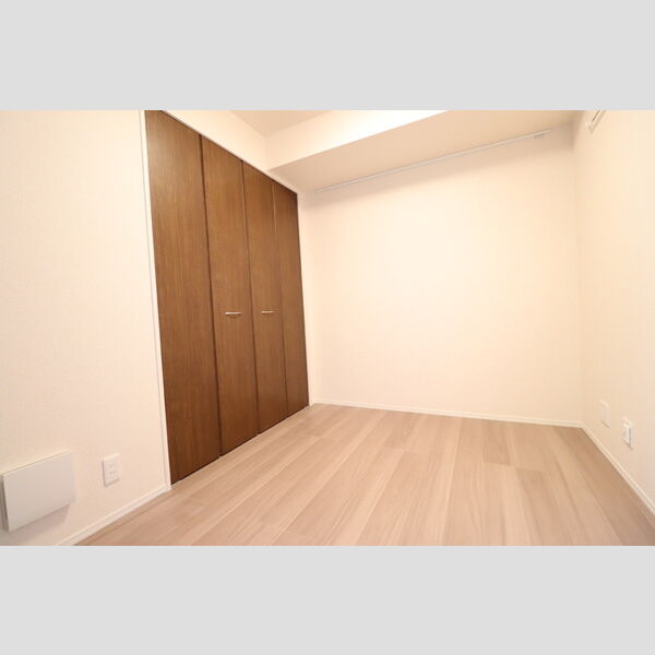 グリシーヌ303号室 洋室