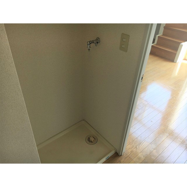 保萬齢03E3号室 室内洗濯機置き場