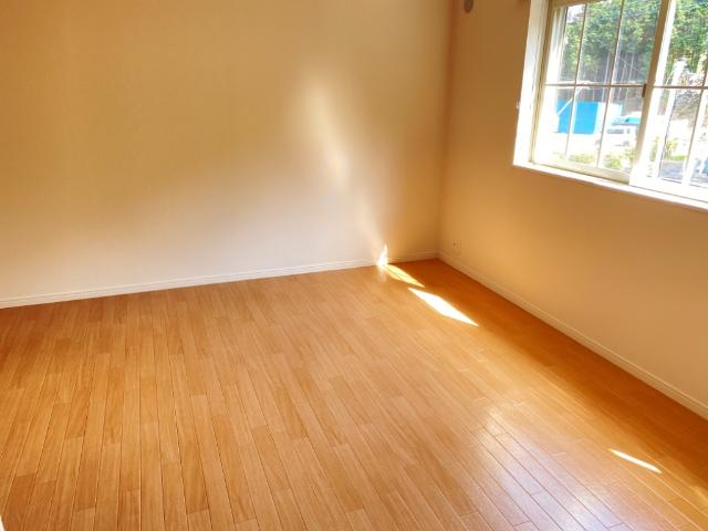 モデルナⅡ 洋室