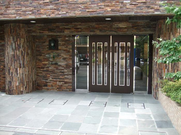 ステージファースト巣鴨 エントランス