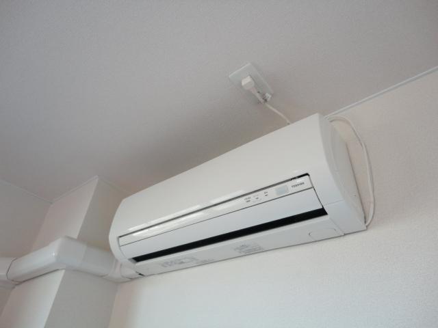 ＴＩＡＲＡ（ティアラ）101号室 エアコン