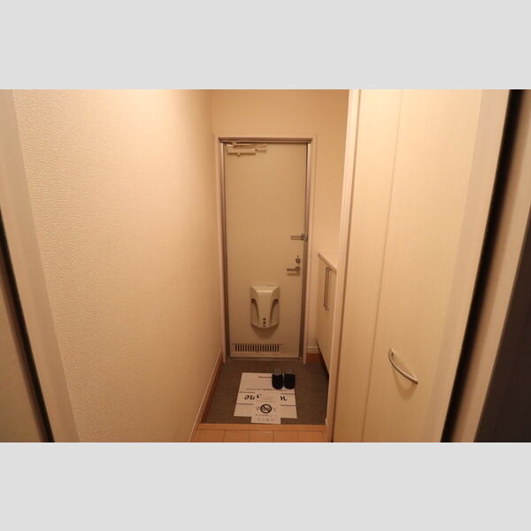 グランモア登戸　壱番館102号室 同建物別部屋の参考画像