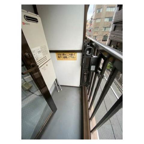 アビタシオン石川2階 バルコニー