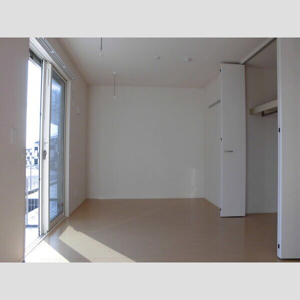 PARK　HILLS　MIYAKO　D105号室 洋室