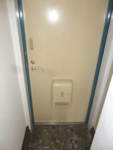 リバーサイド磯子 玄関