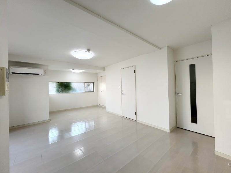 ベルセル南青山 リビング