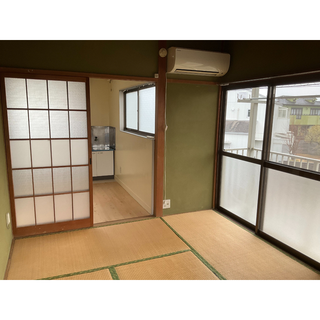 アールカワゴエ リビング