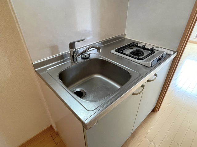 ソレーユ弦巻0203号室 キッチン