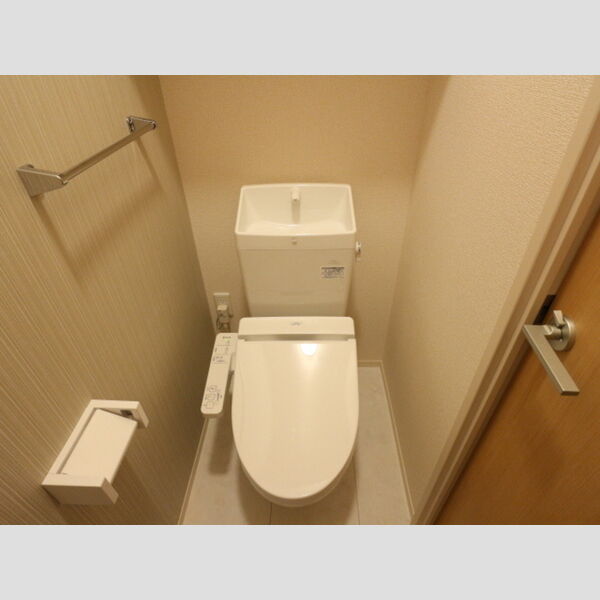 コンフォート プラス・T203号室 トイレ